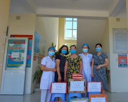 60 CĐCS Trường Mầm Non Hoa Sen ủng hộ công tác phòng chống dịch bệnh