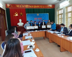 LĐLĐ huyện Điện Biên Đông tổng kết hoạt động Công Đoàn và phong trào CNVCLĐ năm 2021, đề ra nhiệm vụ trọng tâm năm 2022