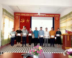 Liên đoàn Lao động huyện Tủa Chùa tổ chức các hoạt...