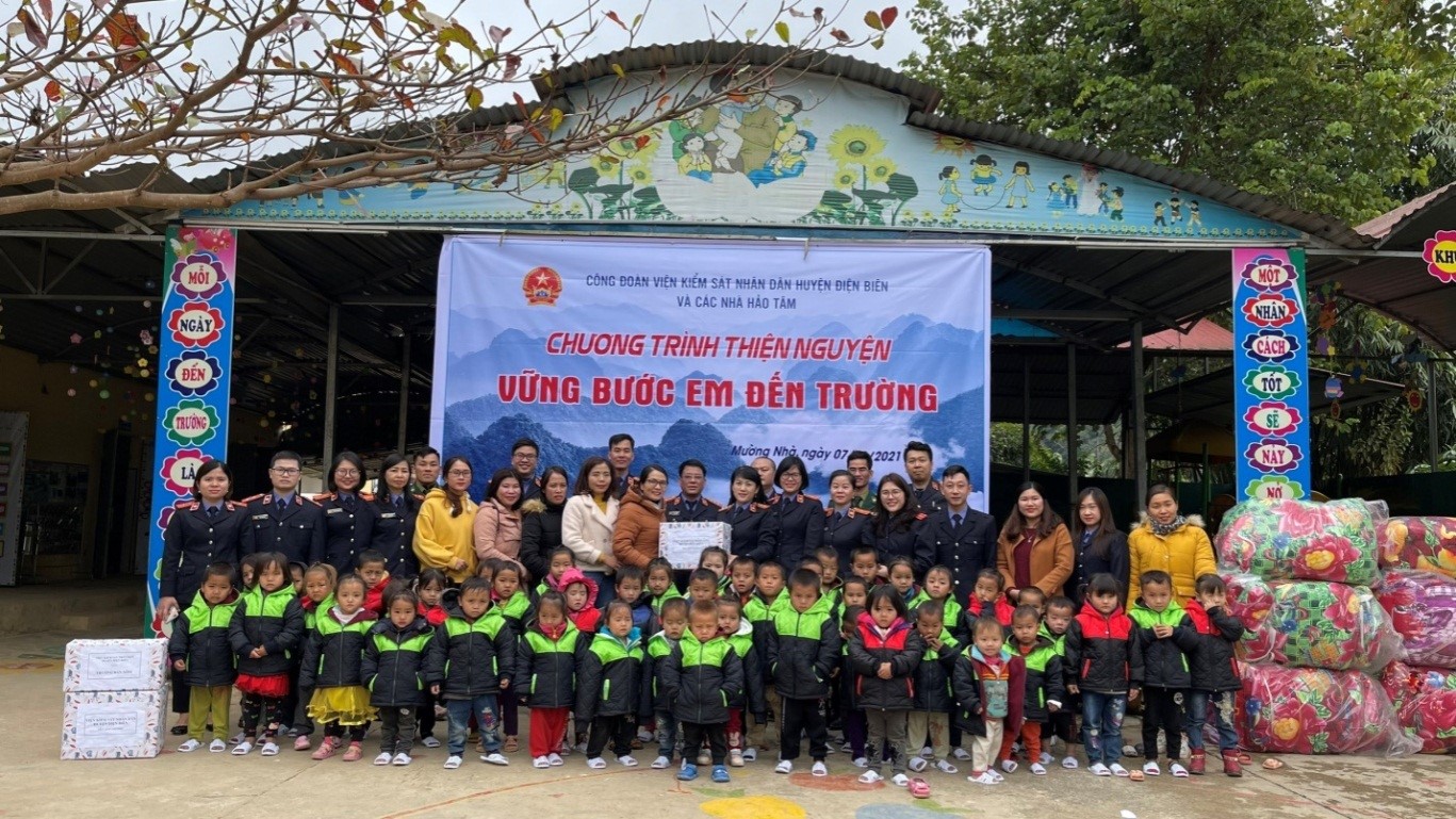 32 Công tác từ thiện của CĐCS Viện Kiểm sát ND huyện Điện Biên 01
